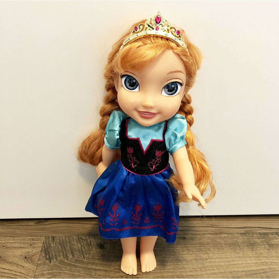 Frozen Doll  Anna