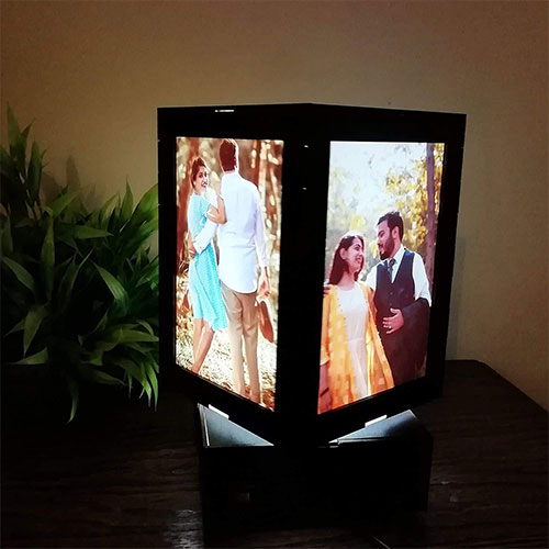 Personalized rotating Lamp with 4 photo