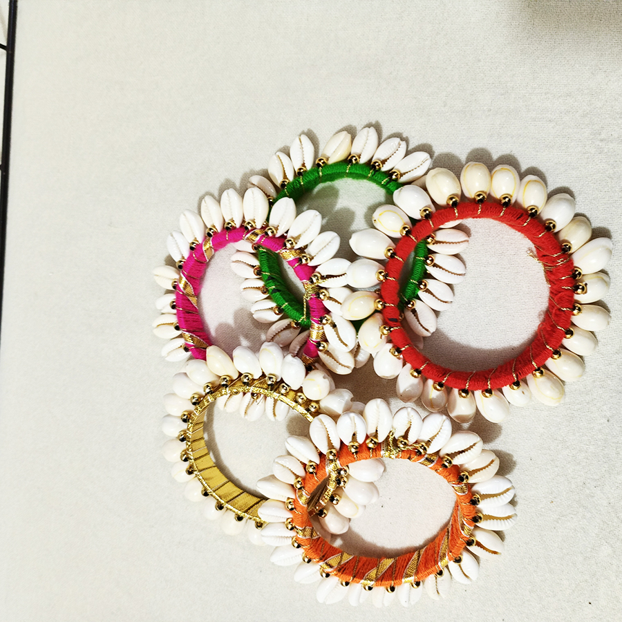 Multicolor Color Kaudi Shells Bangle/Ring Pack Of 5