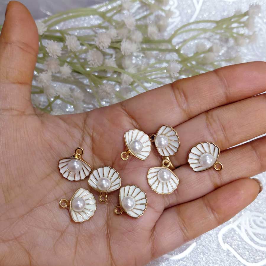 Sea Shell Charm with pearl Pack of -2