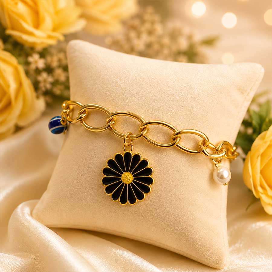 Fashionable Evil Eye with Black Daisy Charme Braclate