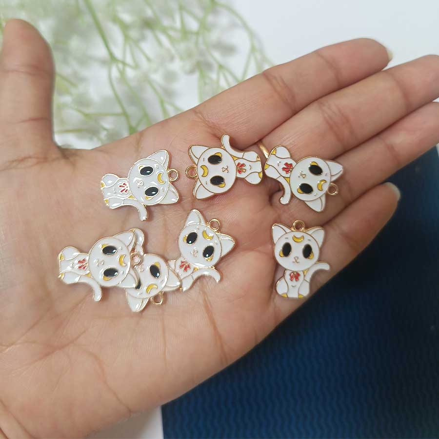 Cute Kitty Cat  Charm / Pendents Pack  of -2