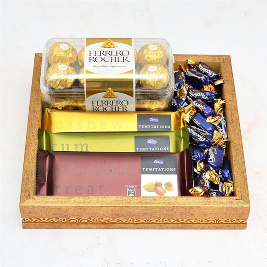 Chocolate Tray- 3 pcs Temptation and Ferrero Rocher with melting Chocolairs 50pcs