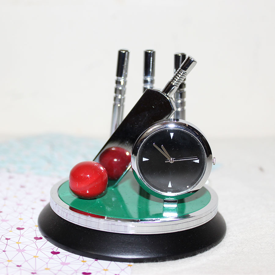 Cricket Set Table Clock for Home Office and Gifting