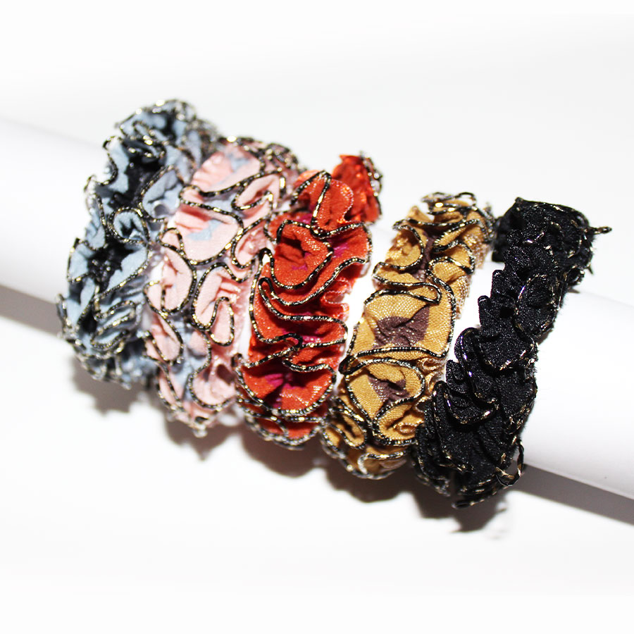 Fancy scrunchies   (Pack of 5)